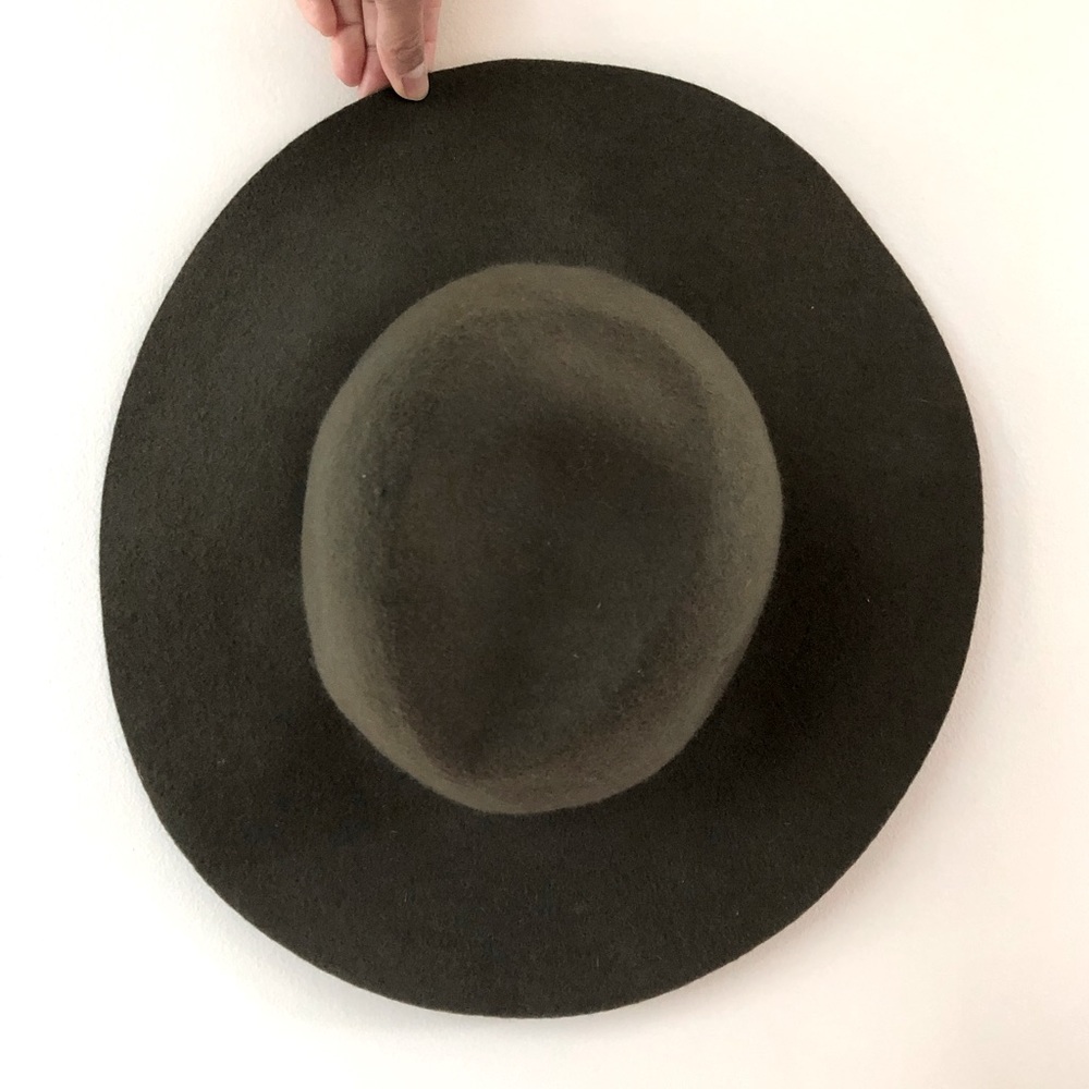 Talula 100% wool hat